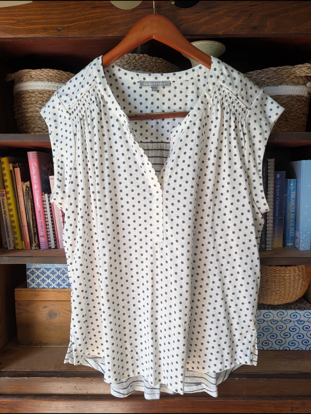 Daniel Rainn White Polka Dot Cap Sleeve Blouse